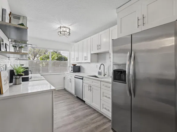 8105 NW 61ST Street #A203, Tamarac, FL 33321
