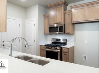 12925 Willow Villas Dr, Yukon, OK 73099