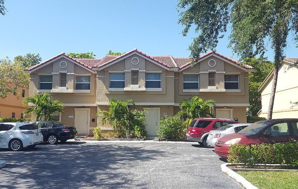 1st image of 11571 NW 35th Street #11571-11575