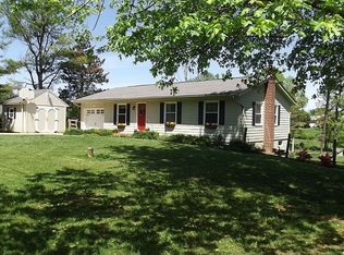71 Gloucester Dr, Charles Town, WV 25414