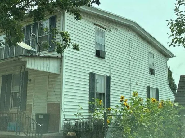 409 E Main St, Hegins, PA 17938