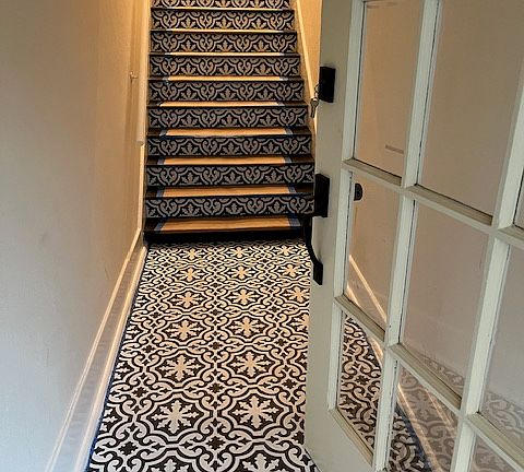 3rd image of 7212 Hawthorn Ave #7212