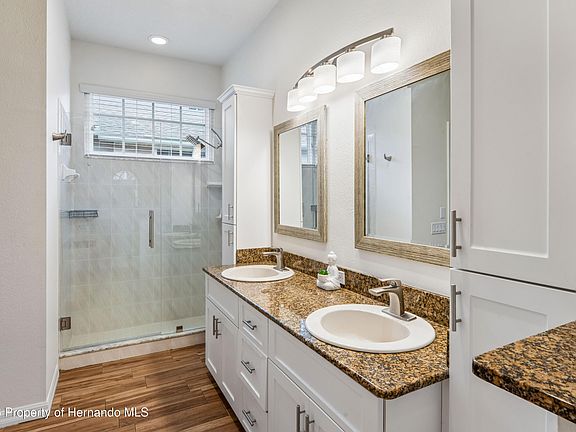 4th image of 4354 Burnberry Glen Ct