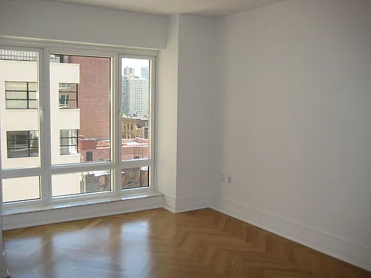 Rented by Sotheby's International Realty | media 30