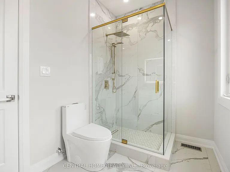 2946 Elgin Mills Rd E — Photo 17