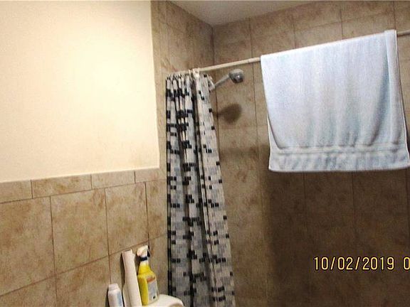 4th image of 33 Riverview Pl