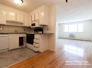 78 Green St #33, Brookline, MA 02446