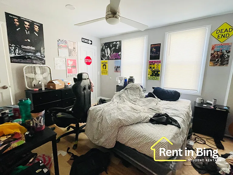 27 Oak St — Photo 14