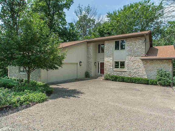 3rd image of 9436 S Harbour Pointe Dr