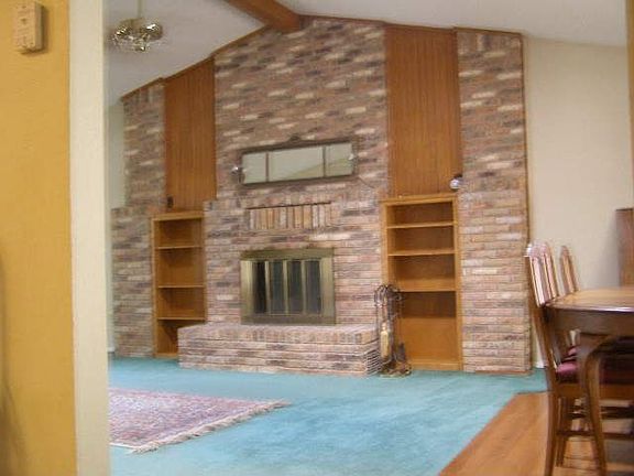 2nd image of 3100 Clear Lake Ct