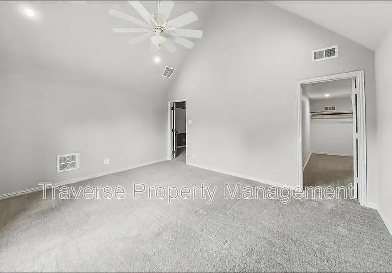 129 Acorn Ln — Photo 29