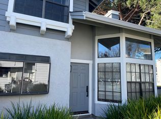 1697 Via Laguna, San Mateo, CA 94404