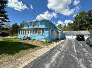 54 Pepper Hill Rd, Mooers Forks, NY 12959