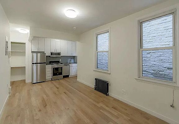 3rd image of 362 3rd Ave APT 3B