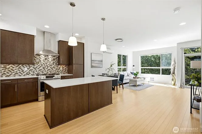 3 bed, 1820 sqft, $3,950 — Photo 4