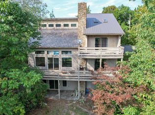 1370 Blossom Ct, North Vernon, IN 47265