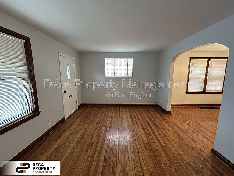 6655 Lansdowne Ave #1F — Photo 4