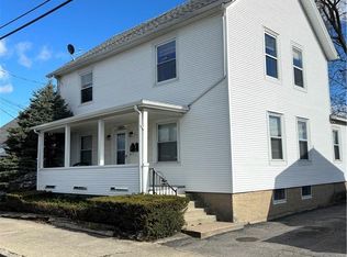 111 Dawson St, Pawtucket, RI 02861
