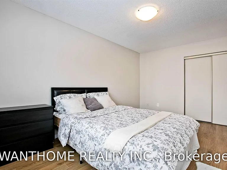 175 Alexmuir Blvd #38 — Photo 16