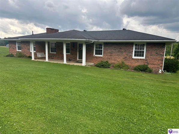 911 Elm St, Cloverport, KY 40111