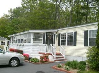 2 Blueberry Ln, Seabrook, NH 03874