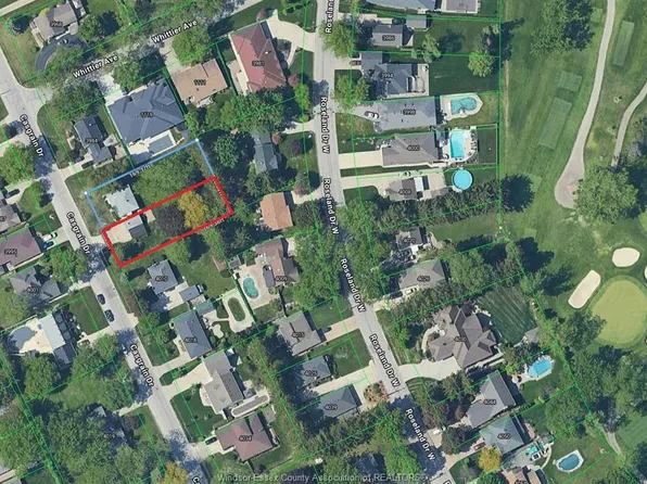 3996 Casgrain Dr, Windsor, ON N9G 2A5