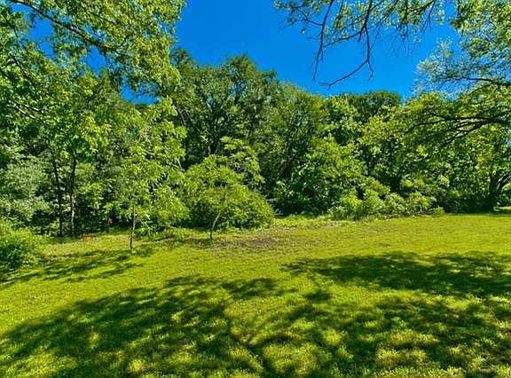 3rd image of 4204 Countryside Dr
