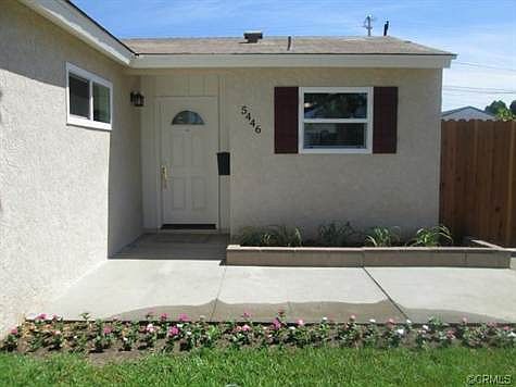 2nd image of 5446 N Oakbank Ave