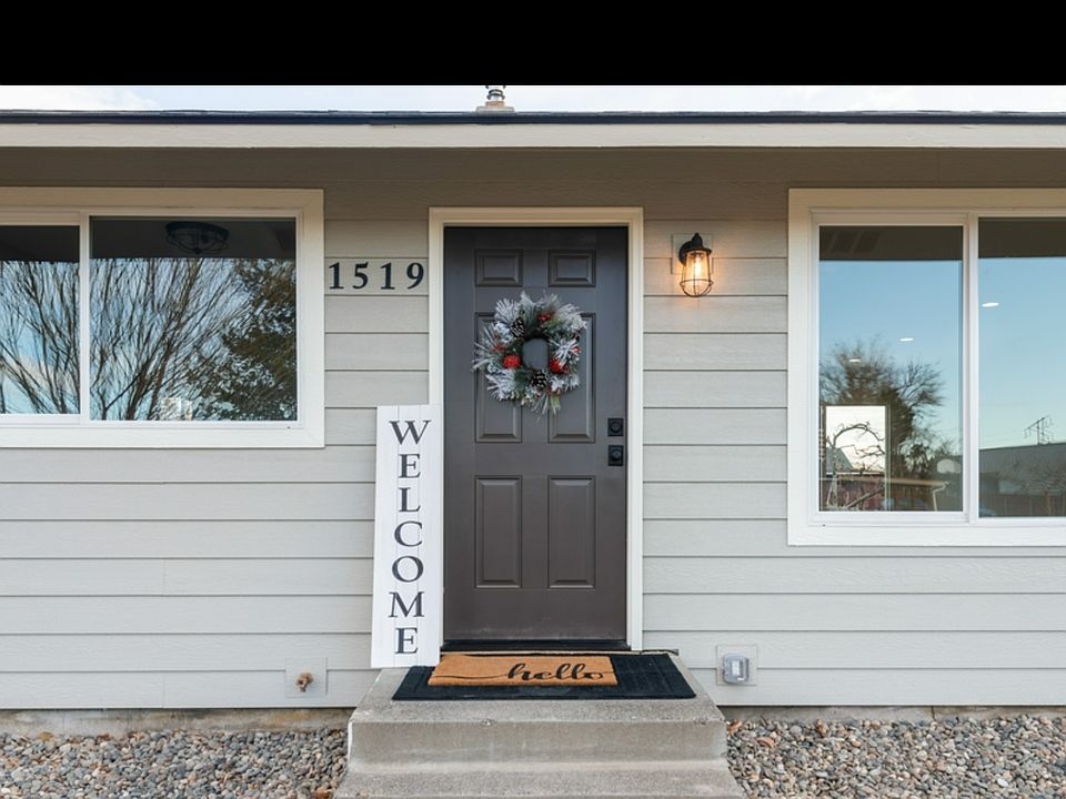 1st image of 1519 N 19th Ave