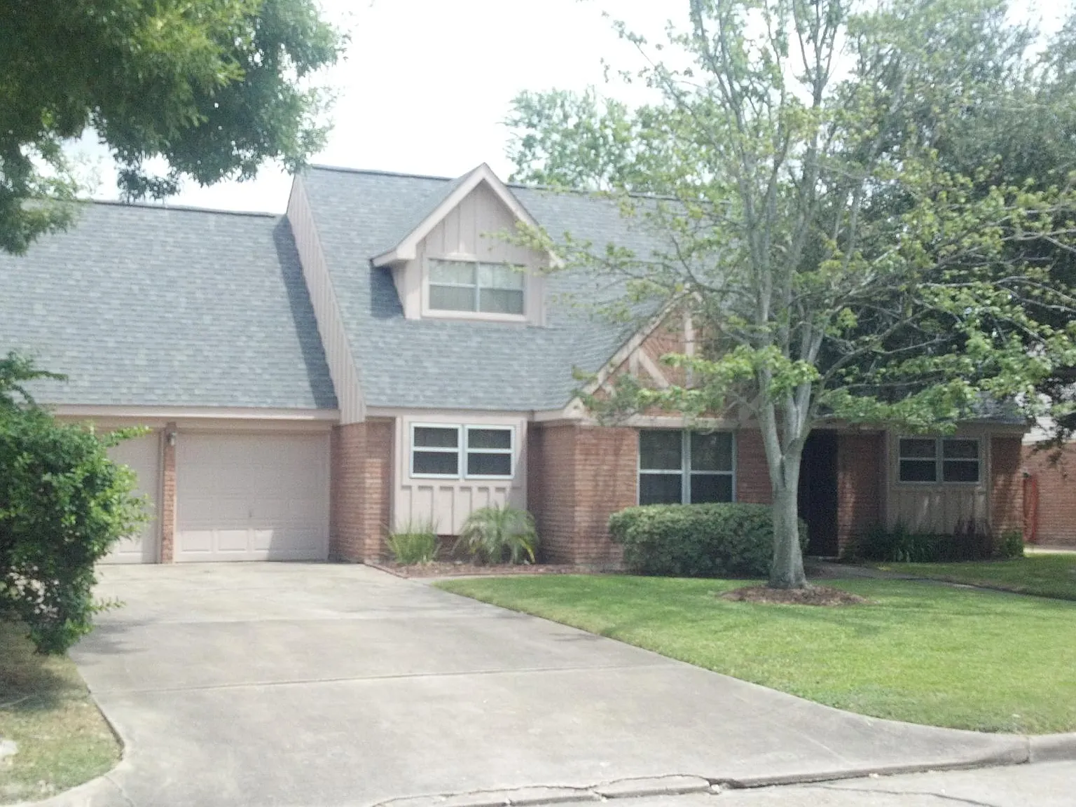 3307 Rockyridge Dr — Photo 2