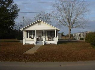 8870 Henley Rd, Irvington, AL 36544