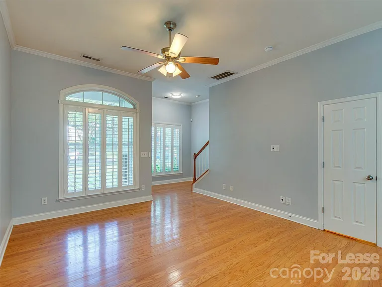 1571 Pecan Ave — Photo 14