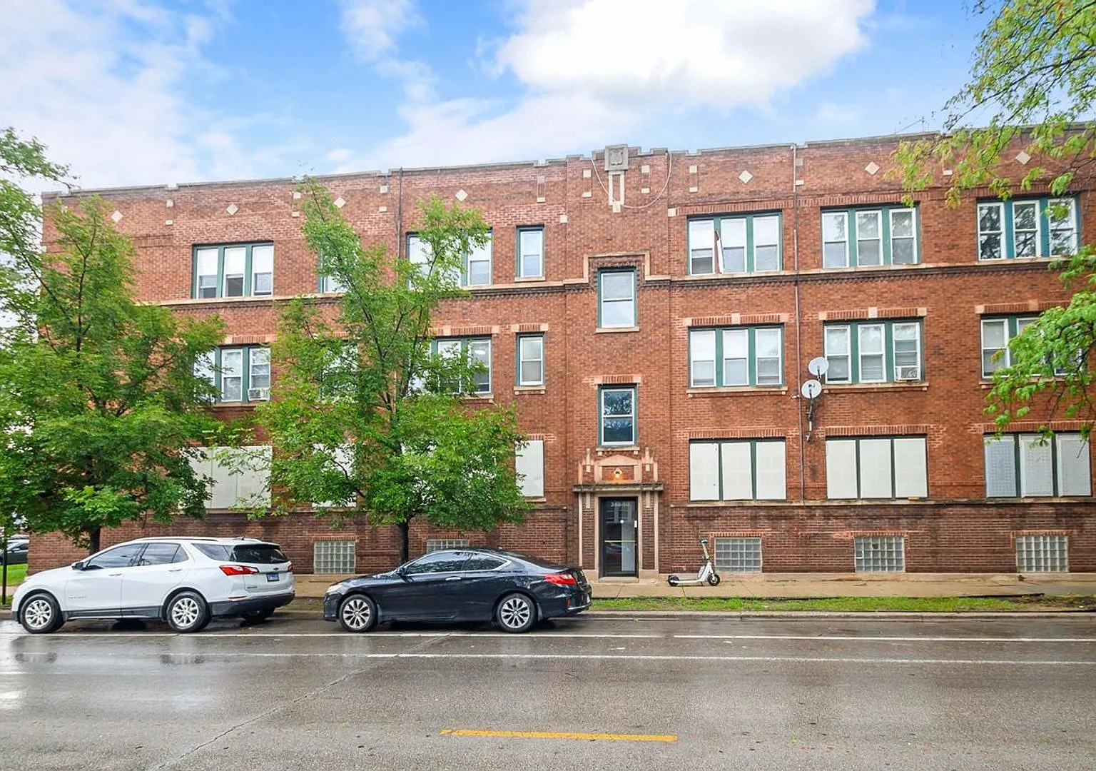 7557-59 S. Calumet Ave. / 348-58 E 76th St. — Photo 2