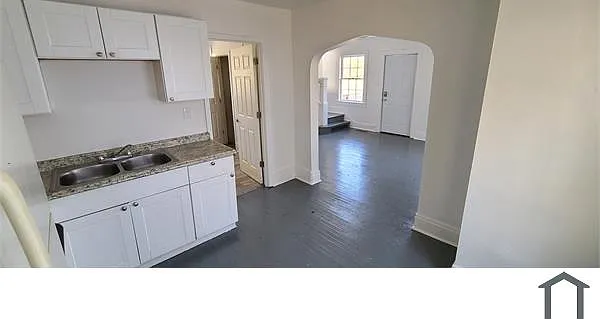 1925 Bagley St — Photo 10