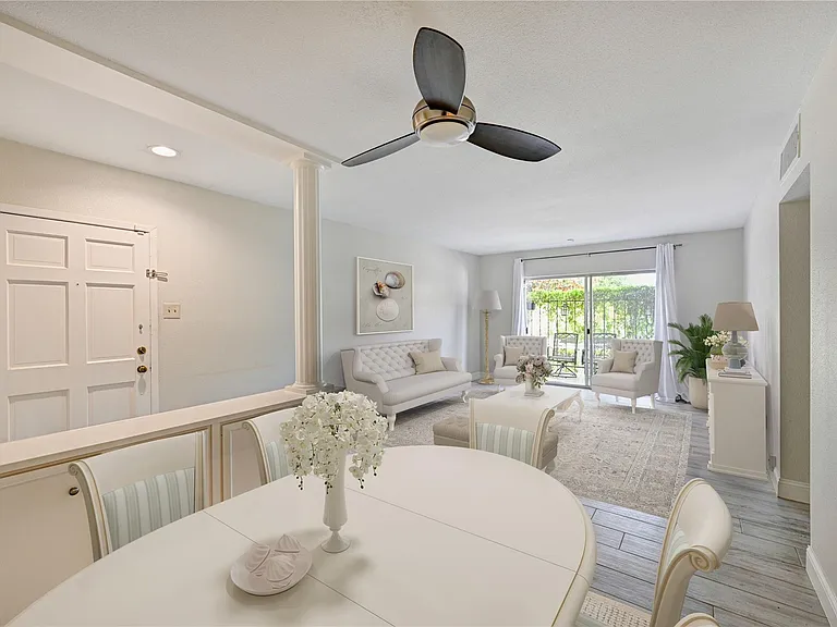 2230 S Piney Point Rd #104 — Photo 5