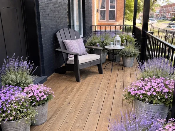 7042 S Eberhart Ave, Chicago, IL 60637