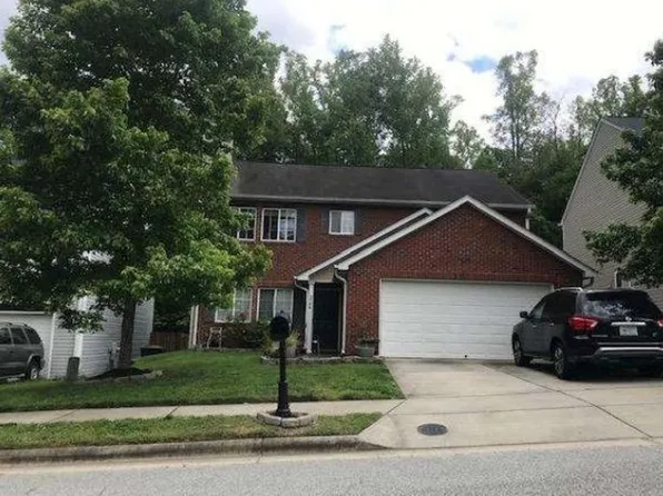 3706 Marksbury Dr, Greensboro, NC 27405
