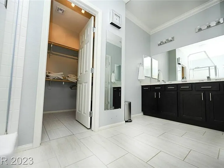 8333 Spanish Creek Ct — Photo 22