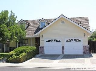 19234 Lambert Way, Lockeford, CA 95237