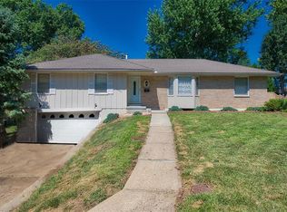 4308 S Greenwich Ln, Independence, MO 64055