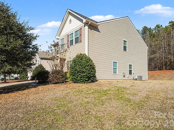 5th image of 1421 Hyacinthia Ln