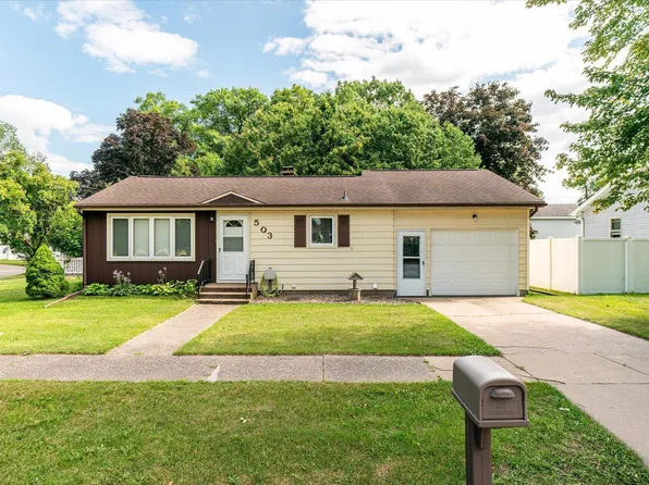 503 S 9th St, La Crescent, MN 55947