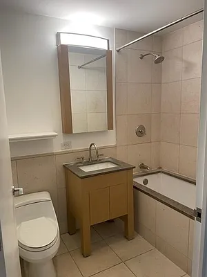 Rented by Starts New York Realty LLC | media 7