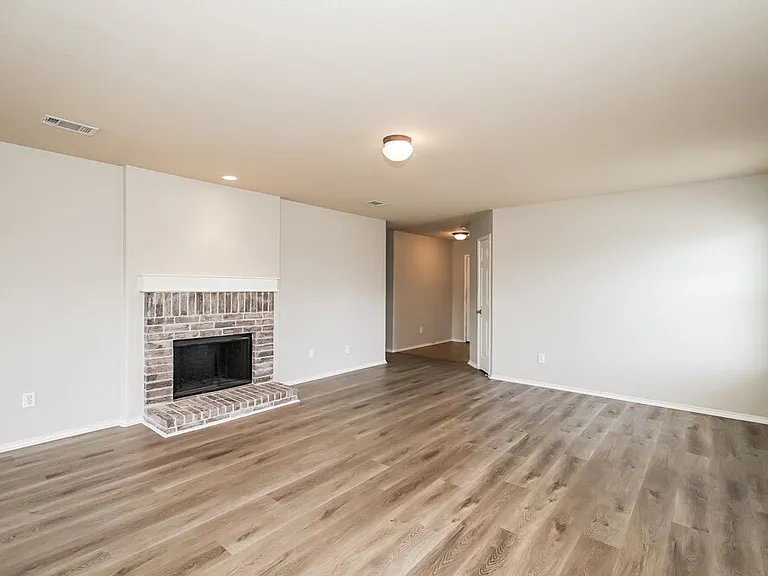 12640 Lost Prairie Dr — Photo 4