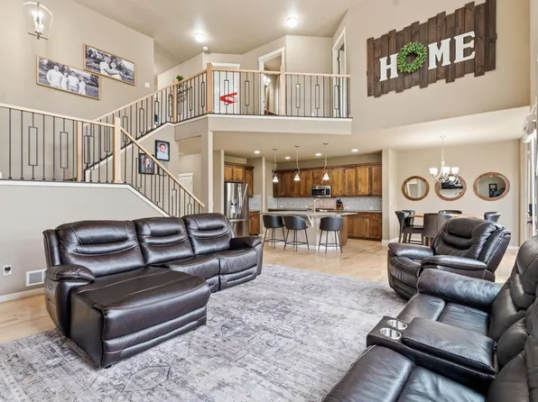 1652 Pioneer Pl, Eaton, CO 80615