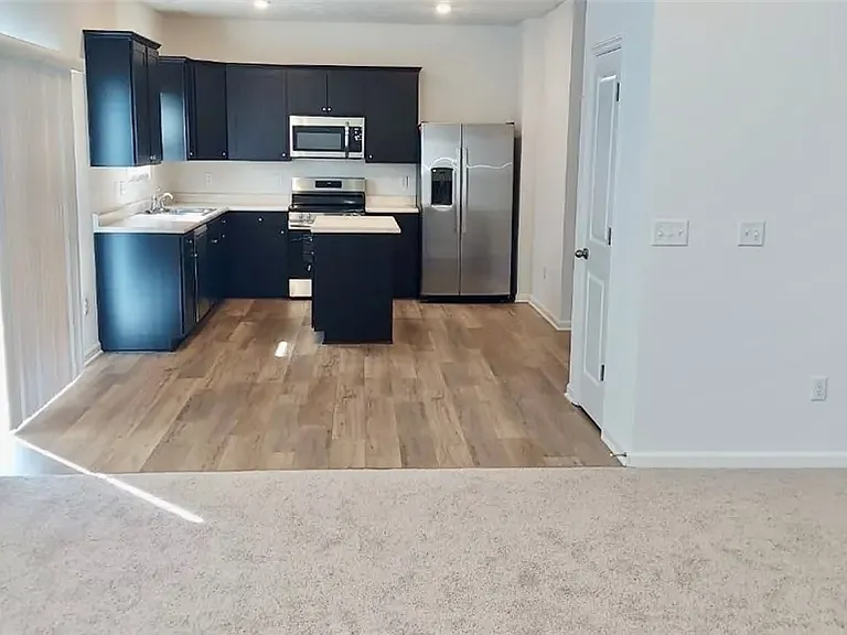 3020 Falls Rd — Photo 5