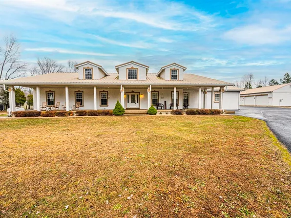 200 Cedar Rd, Brownsville, KY 42210