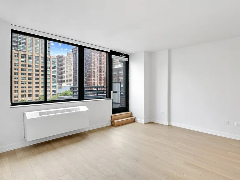 75 W End Ave #P7F — Photo 4