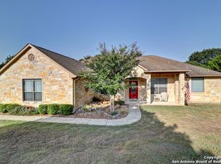 1065 Stirrup Dr, Spring Branch, TX 78070