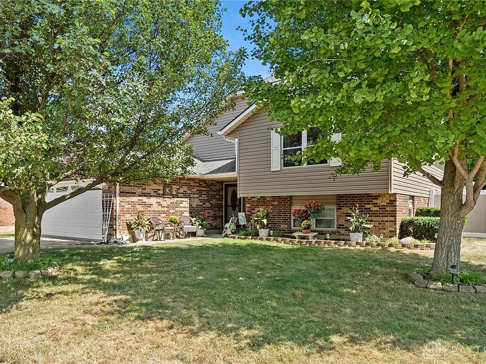 1st image of 8700 Emeraldgate Dr